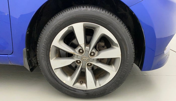 2014 Hyundai Elite i20 SPORTZ 1.2, Petrol, Manual, 43,791 km, Right Front Wheel