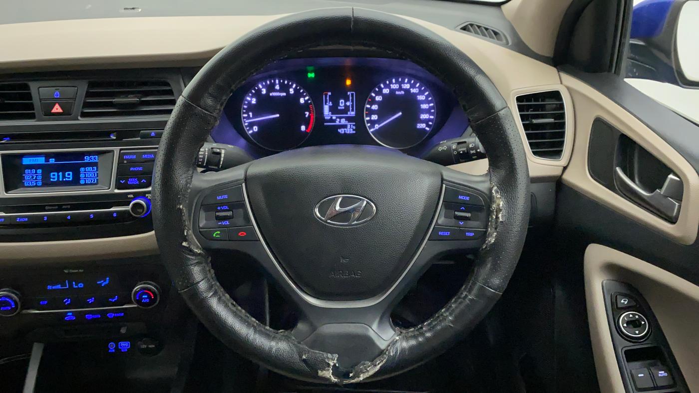 2014 Hyundai Elite i20 SPORTZ 1.2, Petrol, Manual, 43,791 km, Steering Wheel Close Up