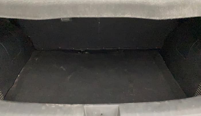 2022 Nissan MAGNITE XE, Petrol, Manual, 34,070 km, Boot Inside