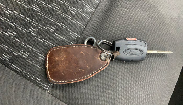 2017 Ford New Figo TREND 1.2 PETROL, Petrol, Manual, 1,00,922 km, Key Close Up