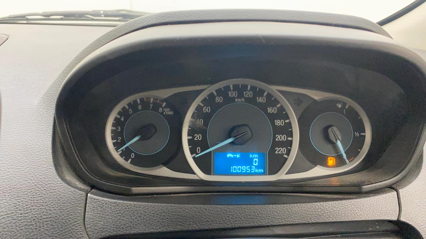 2017 Ford New Figo TREND 1.2 PETROL, Petrol, Manual, 1,00,958 km, Odometer Image