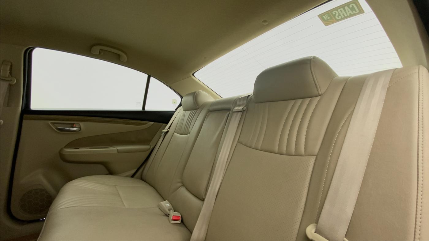 2019 Maruti Ciaz DELTA 1.5 SHVS MT PETROL, Petrol, Manual, 36,491 km, Right Side Rear Door Cabin