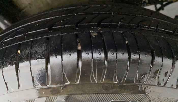 2017 Maruti Celerio ZXI AMT, Petrol, Automatic, 48,958 km, Left Front Tyre Tread