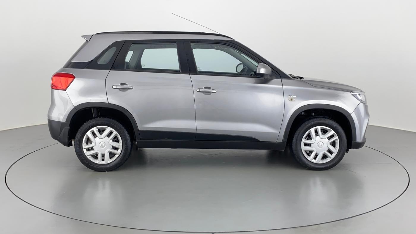 2017 Maruti Vitara Brezza VDI OPT, Diesel, Manual, 67,116 km, Right Side View