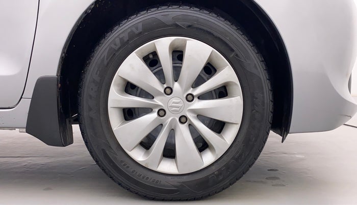 2016 Maruti Baleno DELTA 1.2 K12, Petrol, Manual, 49,301 km, Right Front Wheel