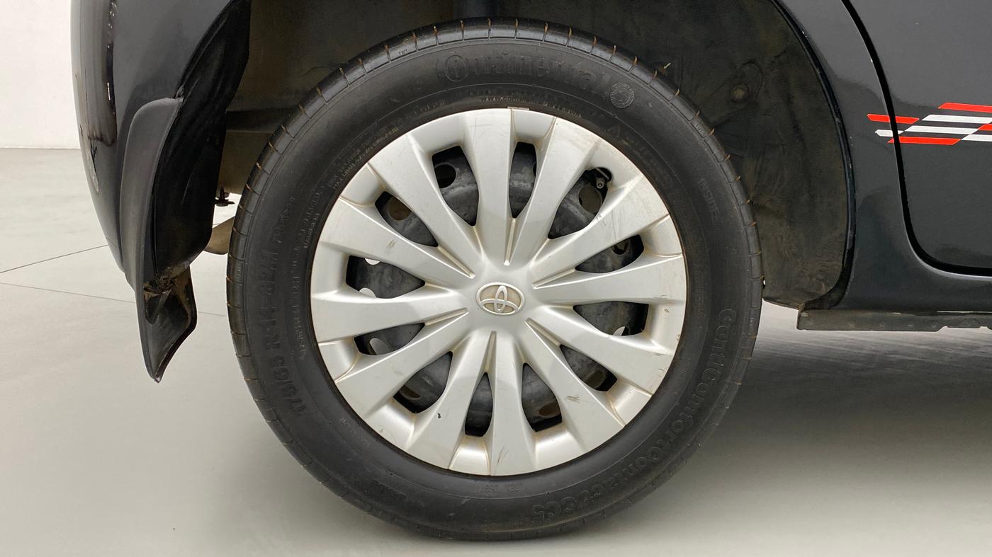 2012 Toyota Etios Liva GD, Diesel, Manual, 67,678 km, Right Rear Wheel