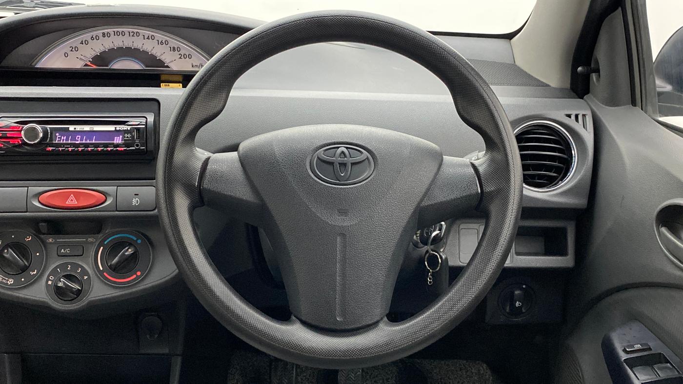 2012 Toyota Etios Liva GD, Diesel, Manual, 67,678 km, Steering Wheel Close Up