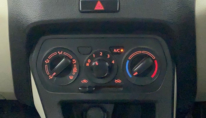 2020 Maruti New Wagon-R LXI CNG 1.0, CNG, Manual, 48,884 km, AC Unit - Directional switch has minor damage