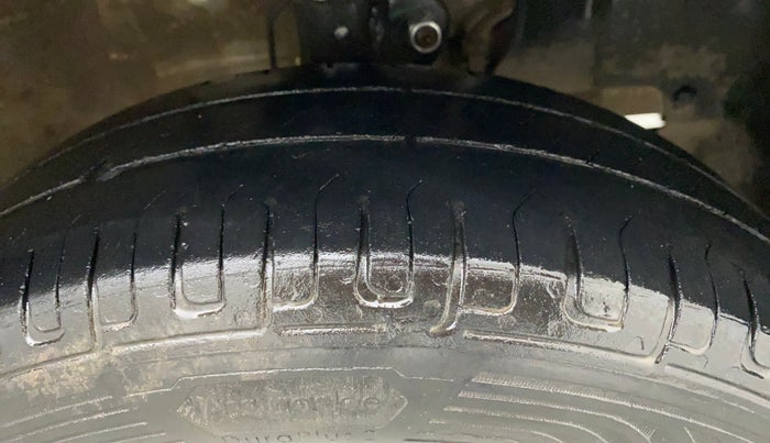 2020 Maruti New Wagon-R LXI CNG 1.0, CNG, Manual, 48,884 km, Right Front Tyre Tread