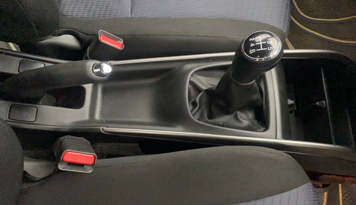 2021 Maruti Baleno ZETA PETROL 1.2, Petrol, Manual, 7,719 km, Gear Lever