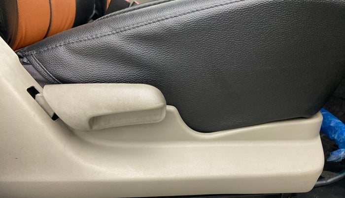2016 Maruti Celerio ZXI AMT, Petrol, Automatic, 71,018 km, Driver Side Adjustment Panel