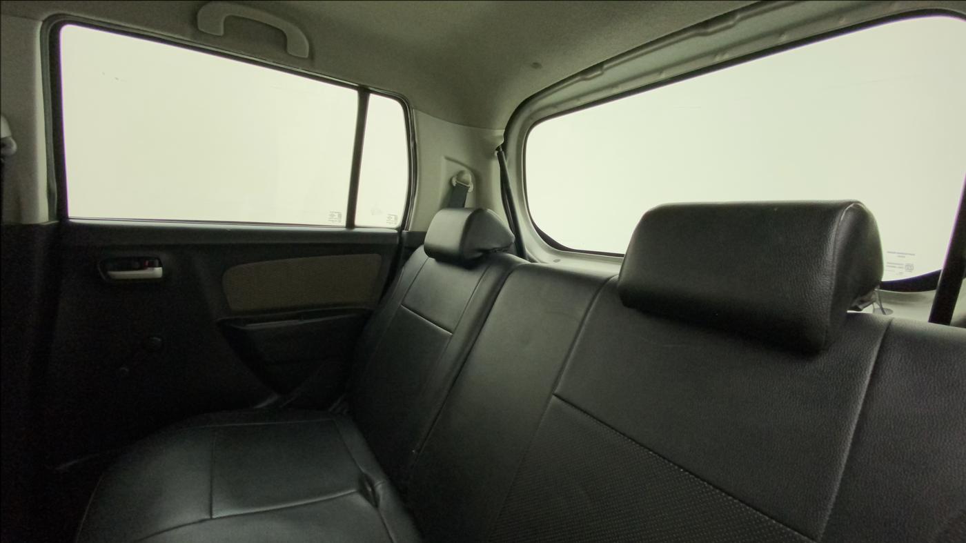 2015 Maruti Wagon R 1.0 LXI, Petrol, Manual, 79,400 km, Right Side Rear Door Cabin