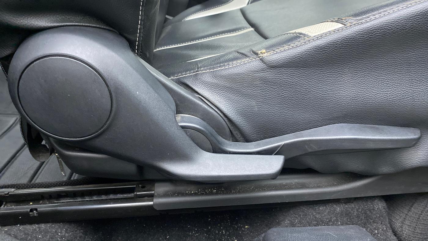 2020 Maruti Baleno ZETA CVT PETROL 1.2, Petrol, Automatic, 11,606 km, Driver Side Adjustment Panel
