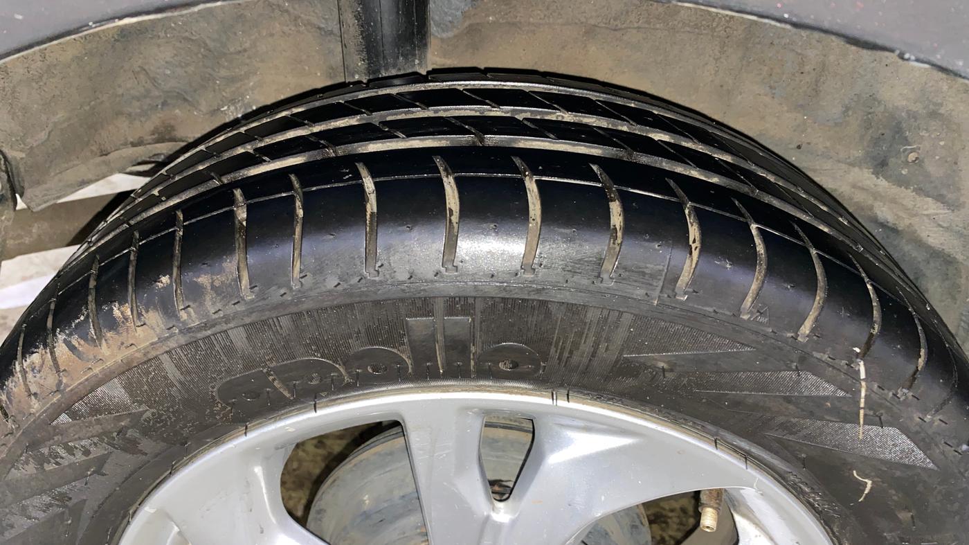 2020 Honda Amaze 1.2L I-VTEC VX CVT, Petrol, Automatic, 64,837 km, Right Rear Tyre Tread