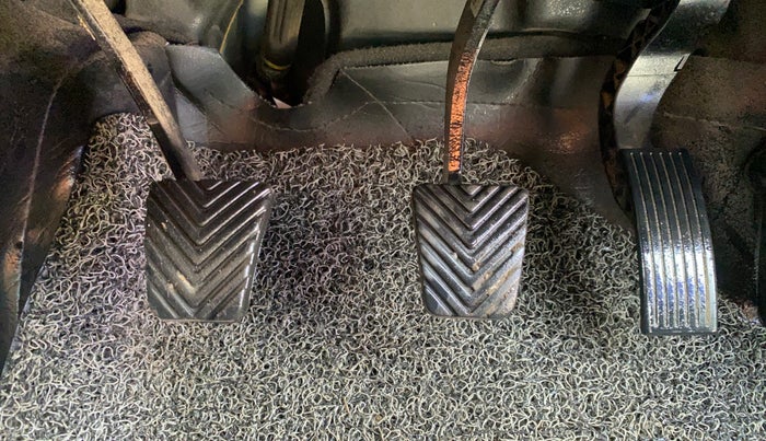 2021 Hyundai VENUE S 1.2, Petrol, Manual, 75,315 km, Pedals