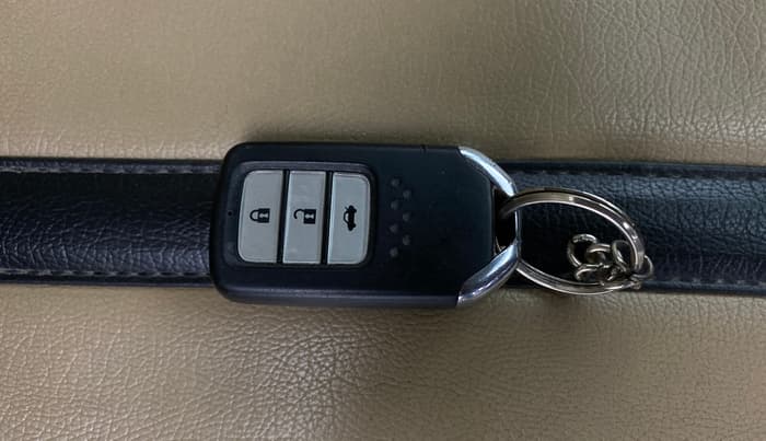 2015 Honda City 1.5L I-VTEC VX CVT, Petrol, Automatic, 58,796 km, Key Close Up