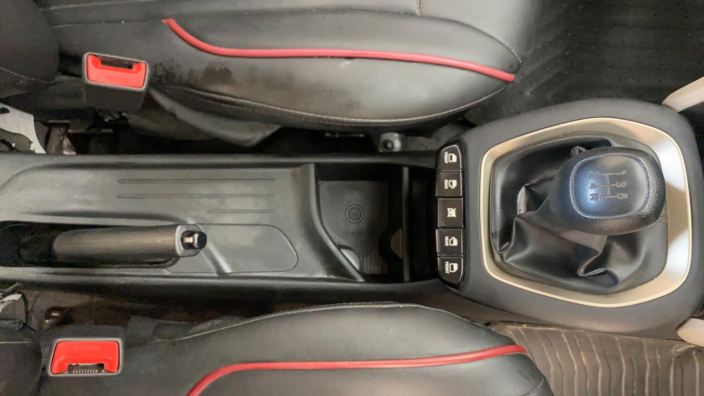 2021 Hyundai NEW SANTRO SPORTZ EXECUTIVE MT CNG, CNG, Manual, 80,268 km, Gear Lever