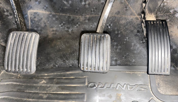 2021 Hyundai NEW SANTRO SPORTZ EXECUTIVE MT CNG, CNG, Manual, 80,268 km, Pedals