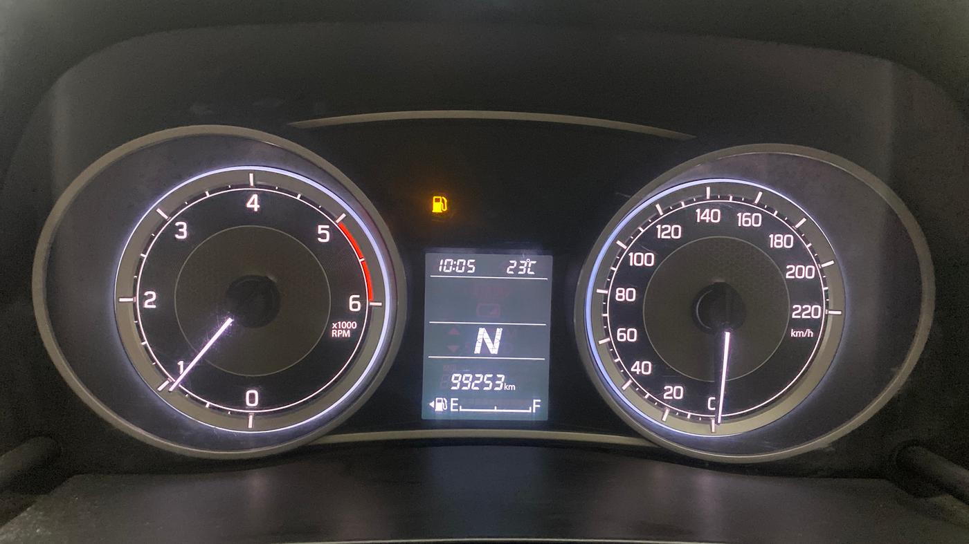 2017 Maruti Dzire VDI AMT, Diesel, Automatic, 99,208 km, Odometer Image