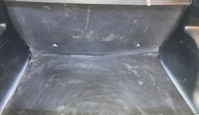 2019 Hyundai VENUE S 1.2, Petrol, Manual, 54,581 km, Boot Inside