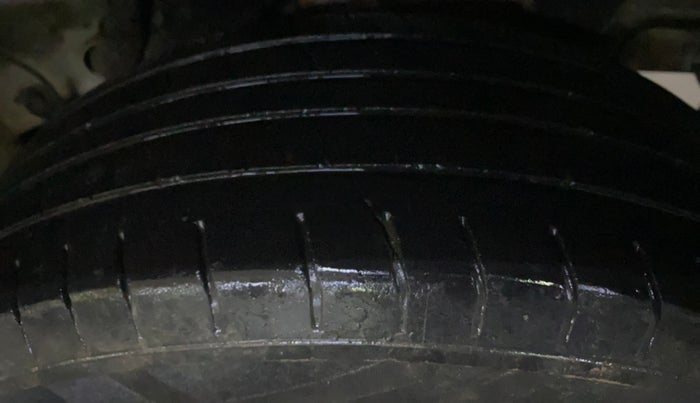 2019 Hyundai VENUE S 1.2, Petrol, Manual, 54,581 km, Left Rear Tyre Tread