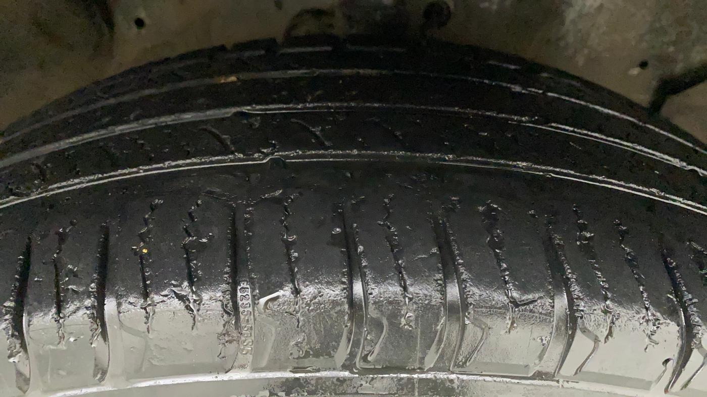 2016 Honda CRV 2.4L 2WD AT, Petrol, Automatic, 70,382 km, Right Front Tyre Tread