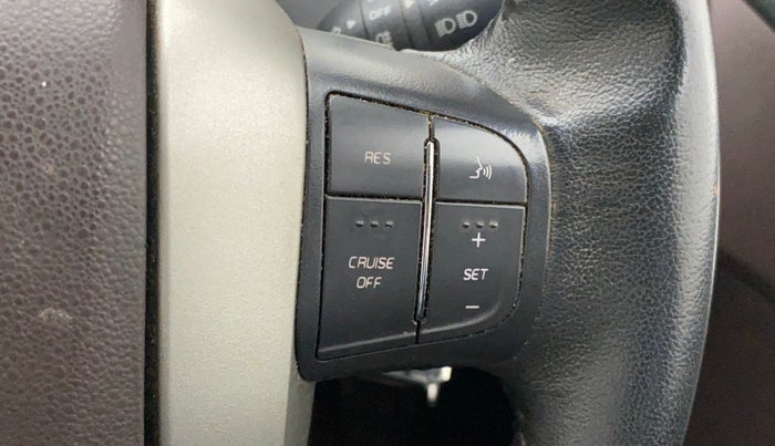 2014 Mahindra XUV500 W8, Diesel, Manual, 89,281 km, Adaptive Cruise Control