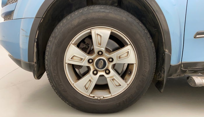 2014 Mahindra XUV500 W8, Diesel, Manual, 89,281 km, Left Front Wheel