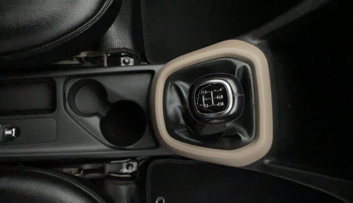 2013 Hyundai Grand i10 ASTA (O) 1.2 KAPPA VTVT, Petrol, Manual, 57,680 km, Gear Lever