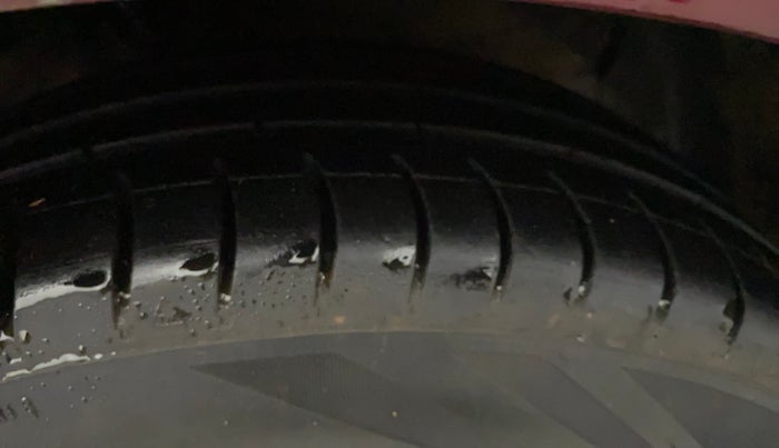 2013 Hyundai Grand i10 ASTA (O) 1.2 KAPPA VTVT, Petrol, Manual, 57,680 km, Right Front Tyre Tread