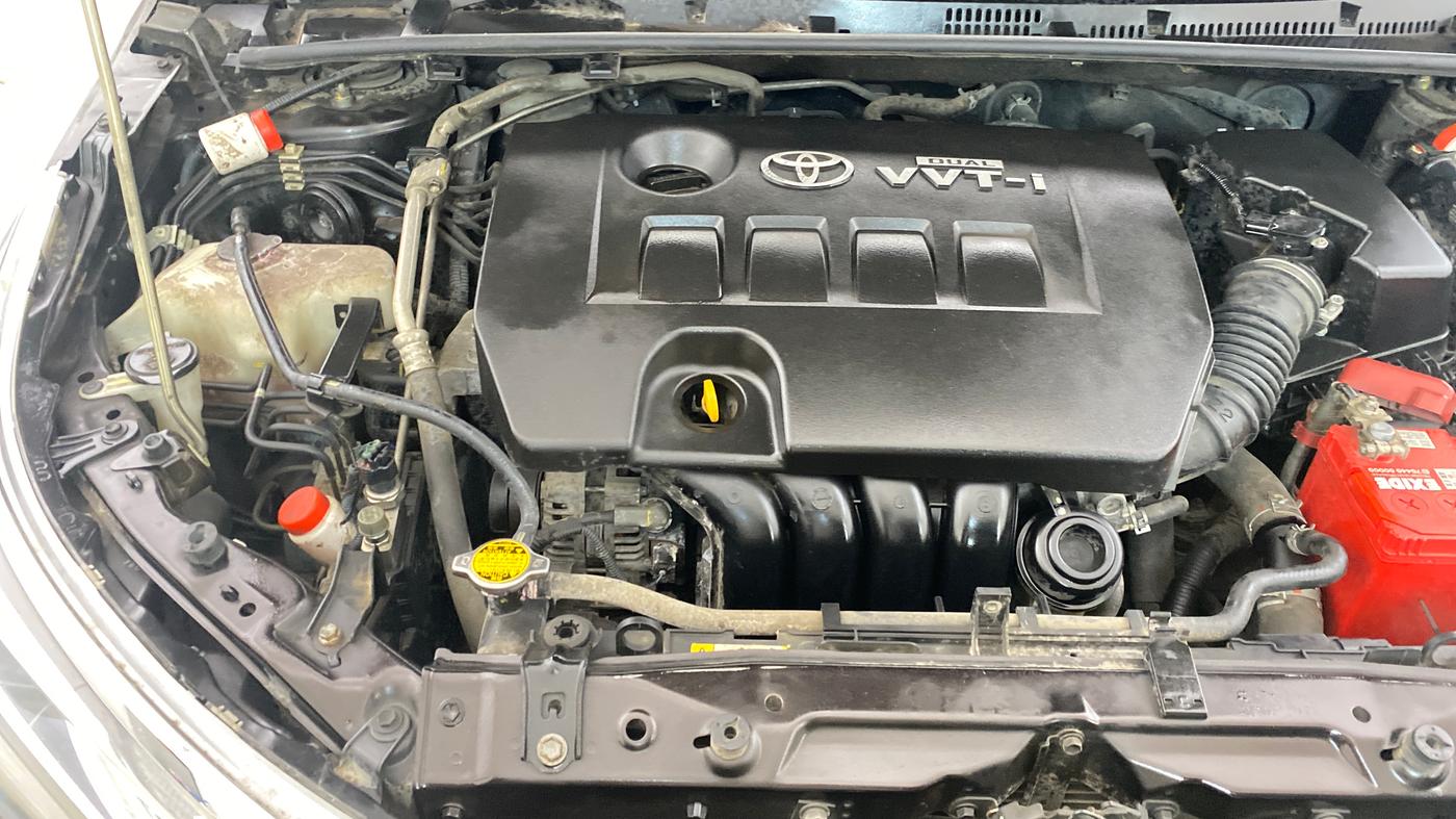 2017 Toyota Corolla Altis VL CVT PETROL, Petrol, Automatic, 64,587 km, Engine View - Right