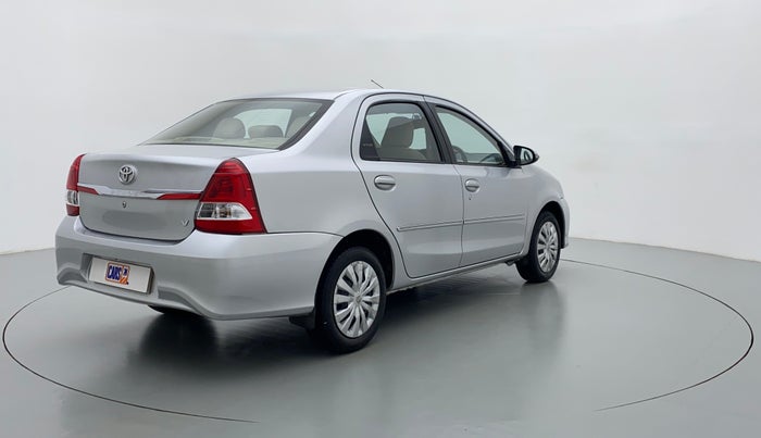 2017 Toyota Etios V, Petrol, Manual, 74,137 km, Right Back Diagonal