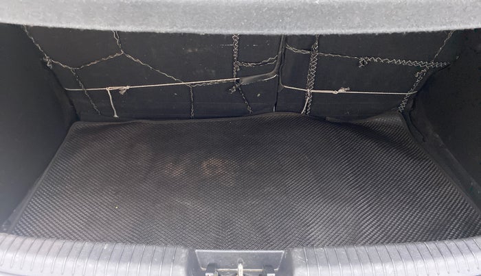 2013 Hyundai i20 SPORTZ 1.2, Petrol, Manual, 44,386 km, Boot Inside