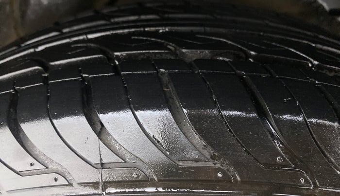 2013 Hyundai i20 SPORTZ 1.2, Petrol, Manual, 44,386 km, Left Rear Tyre Tread