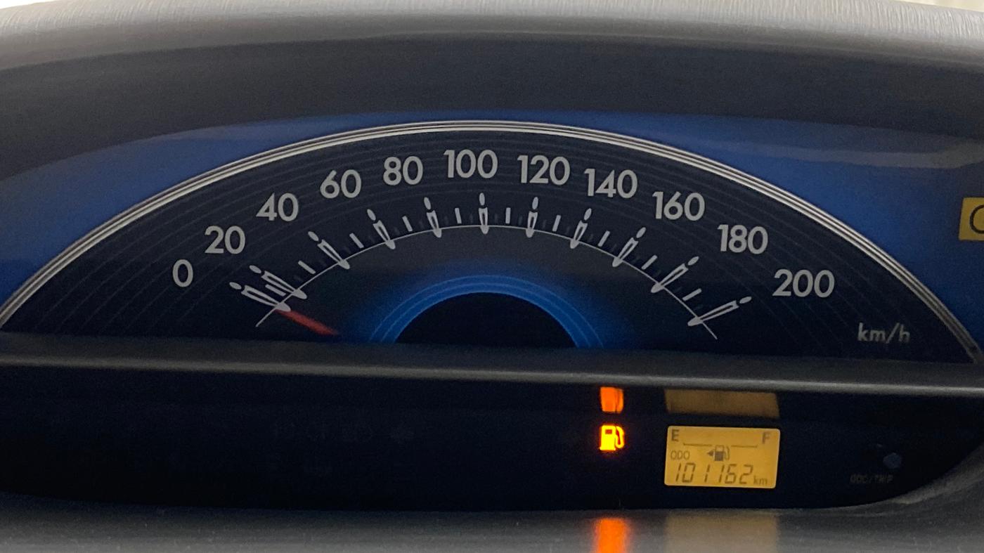 2013 Toyota Etios G, Petrol, Manual, 1,01,158 km, Odometer Image