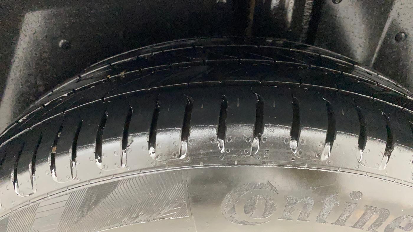 2021 MG HECTOR PLUS SHARP 2.0 DIESEL TURBO MT 6-STR, Diesel, Manual, 72,760 km, Left Rear Tyre Tread
