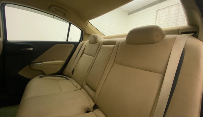 2014 Honda City 1.5L I-VTEC V MT, Petrol, Manual, 61,542 km, Right Side Rear Door Cabin
