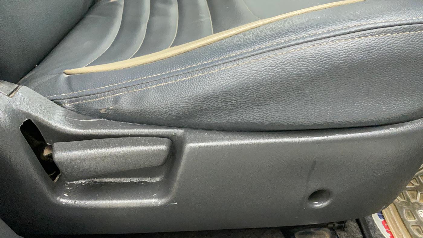 2017 Maruti Alto K10 VXI (O) AMT, Petrol, Automatic, 50,918 km, Driver Side Adjustment Panel