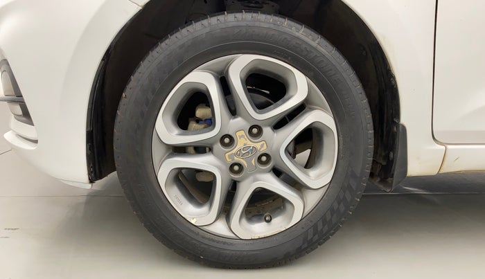 2018 Hyundai Elite i20 ASTA 1.4 CRDI DUAL TONE, Diesel, Manual, 1,16,019 km, Left Front Wheel
