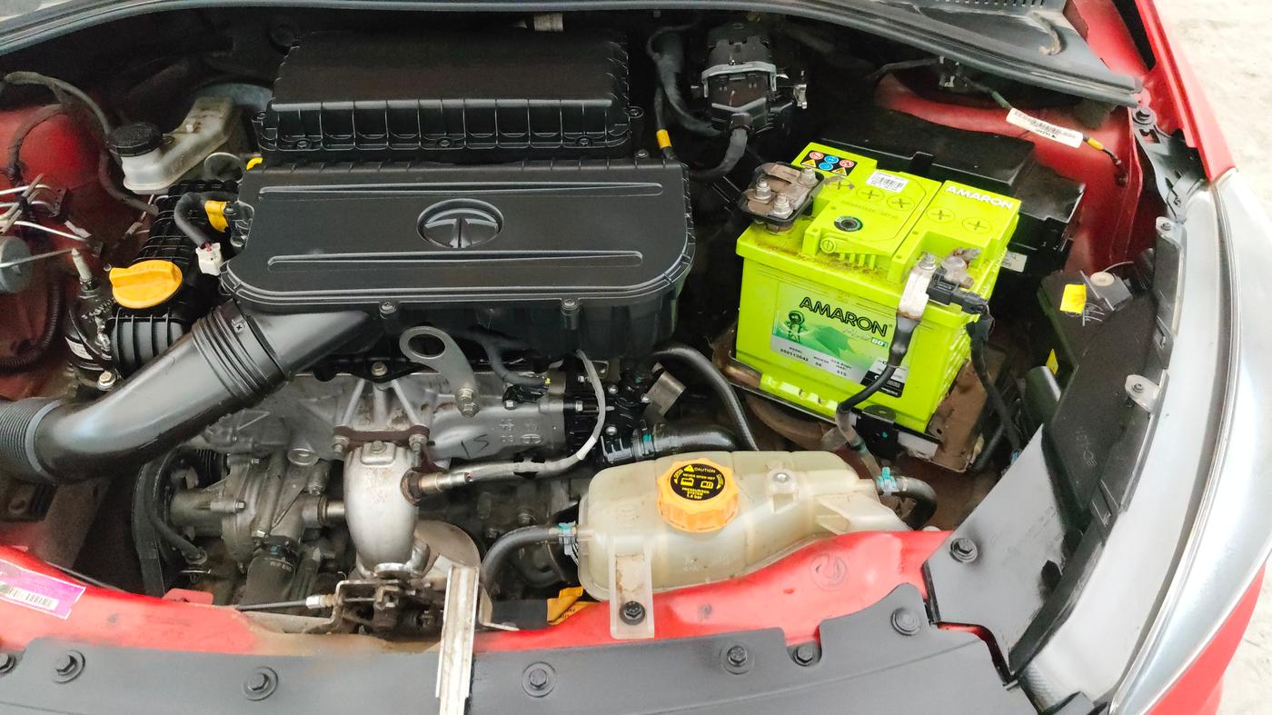 2020 Tata Tiago XZ PETROL, Petrol, Manual, 70,361 km, Engine View - Left