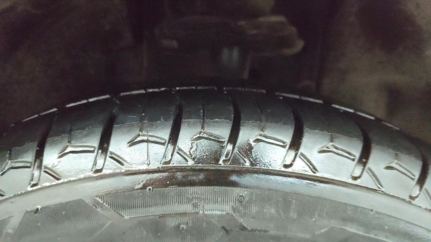 2020 Tata Tiago XZ PETROL, Petrol, Manual, 70,361 km, Right Front Tyre Tread