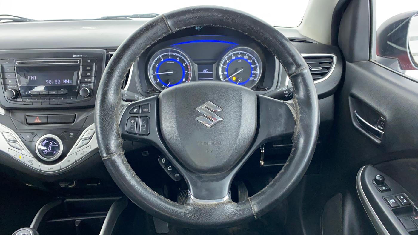 2016 Maruti Baleno DELTA 1.2 K12, Petrol, Manual, 88,349 km, Steering Wheel Close Up