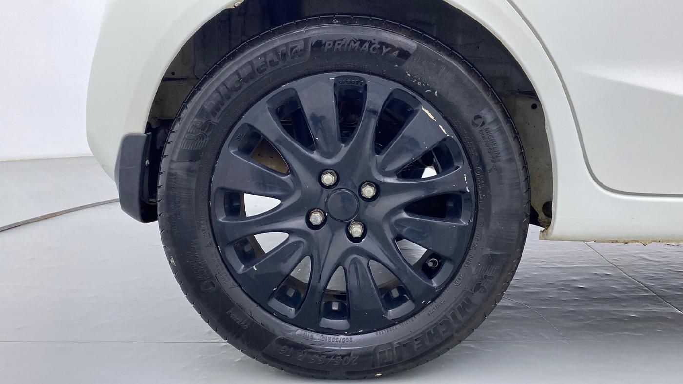 2014 Honda Brio 1.2 S MT I VTEC, Petrol, Manual, 60,663 km, Right Rear Wheel