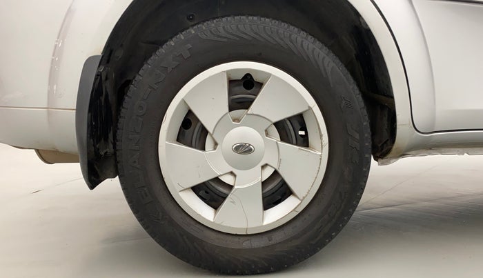 2014 Mahindra XUV500 W4, Diesel, Manual, 68,922 km, Right Rear Wheel
