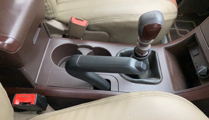 2014 Mahindra XUV500 W4, Diesel, Manual, 68,922 km, Gear Lever
