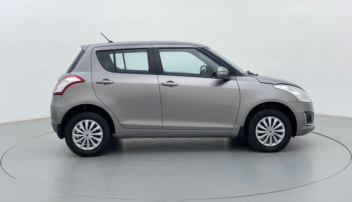 2017 Maruti Swift VXI D, Petrol, Manual, 27,063 km, Right Side