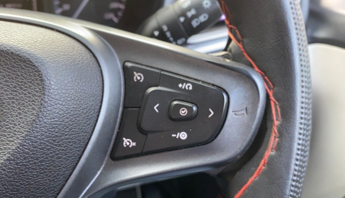 2022 Tata ALTROZ XZ PLUS PETROL, Petrol, Manual, 31,397 km, Adaptive Cruise Control