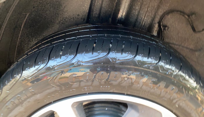 2022 Tata ALTROZ XZ PLUS PETROL, Petrol, Manual, 31,397 km, Right Rear Tyre Tread