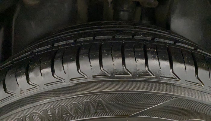 2017 Jeep Compass LIMITED (O) 2.0 DIESEL, Diesel, Manual, 91,339 km, Left Rear Tyre Tread