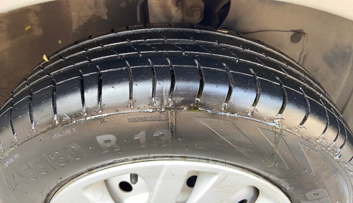 2021 Maruti New Wagon-R LXI CNG 1.0, CNG, Manual, 56,035 km, Right Front Tyre Tread